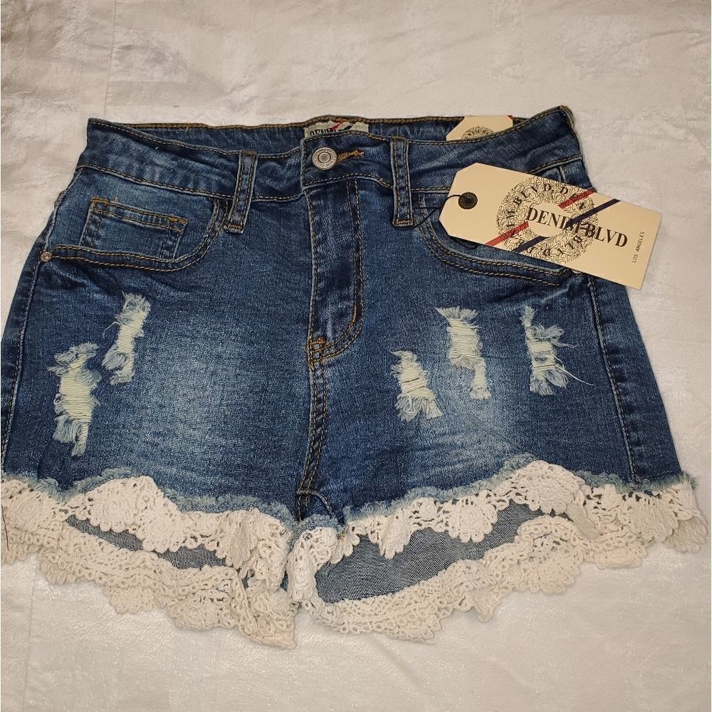 Distressed Denim Shorts with Lace Hem - Picture 13 of 13